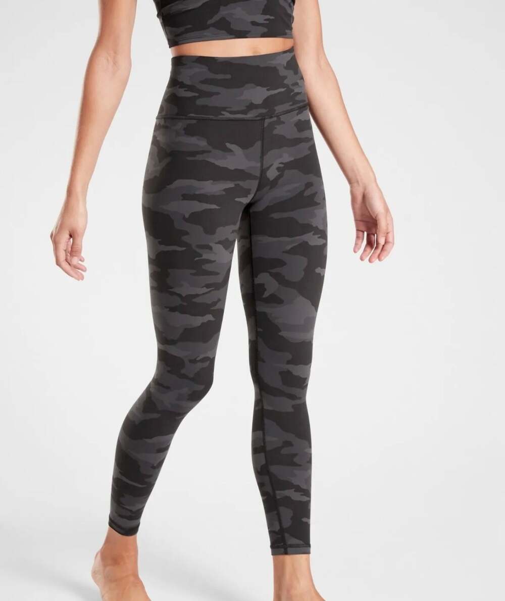 ATHLETA High Waisted Elation Camo Tight Leggings Small Petite